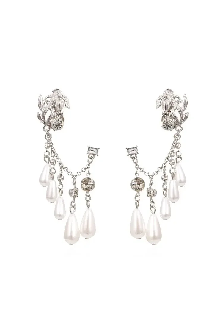 Vintage Pearl Ear Clip - Elegant White