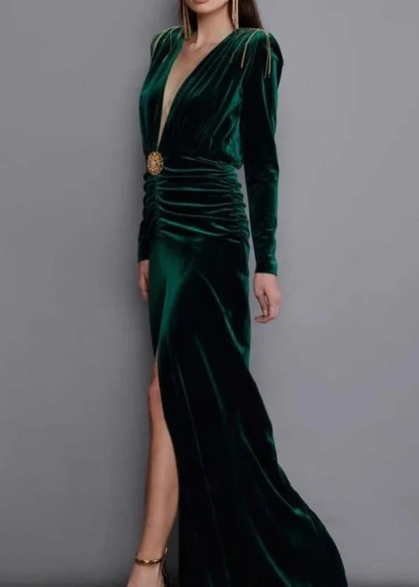 Green Velvet V-Neck Maxi Dress - Elegant Long Sleeve Design