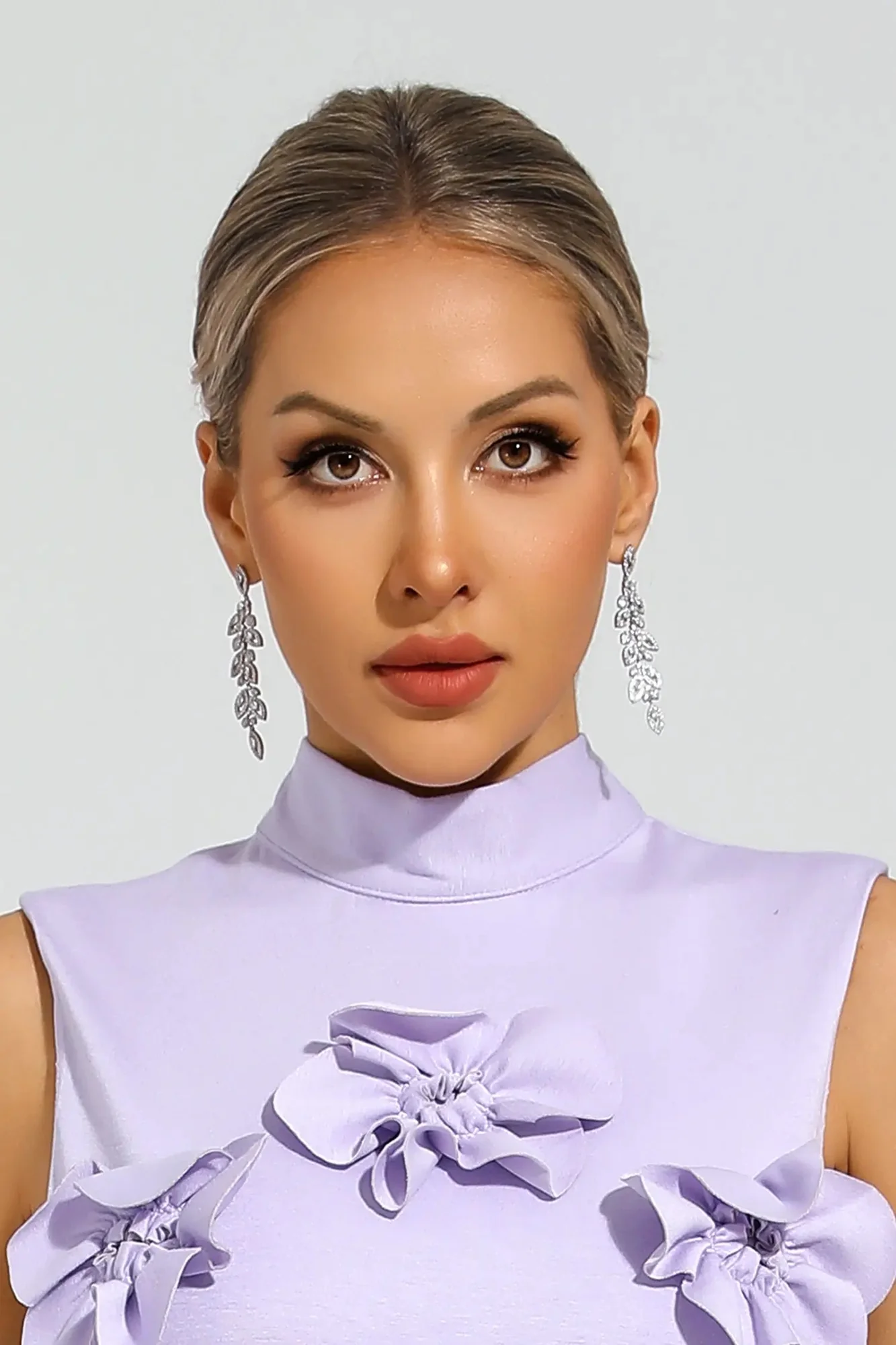 Silver Leaf Clip-On Earrings - Stylish Comfort Accessories