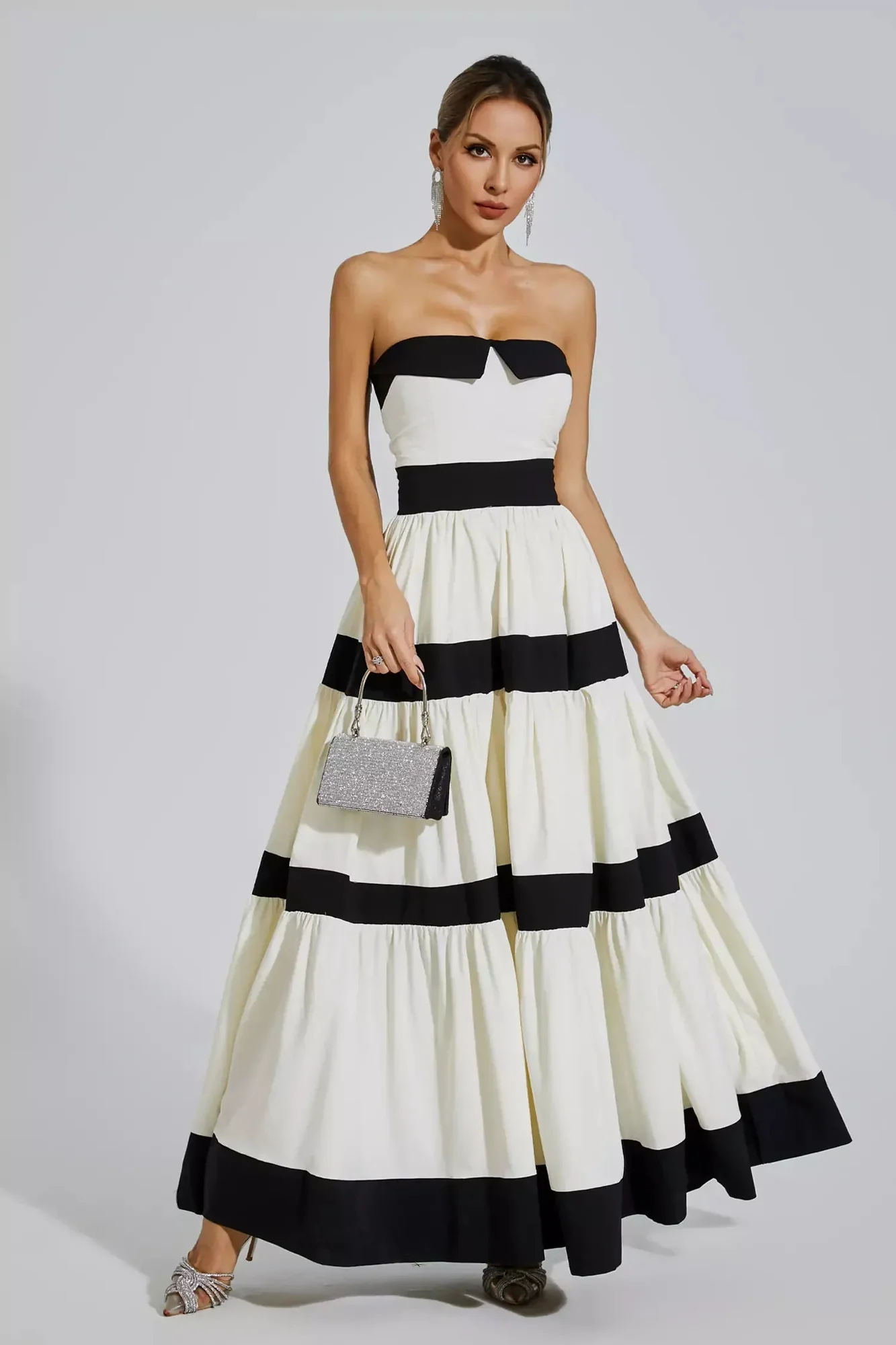 White Strapless Striped Bowknot Maxi Dress