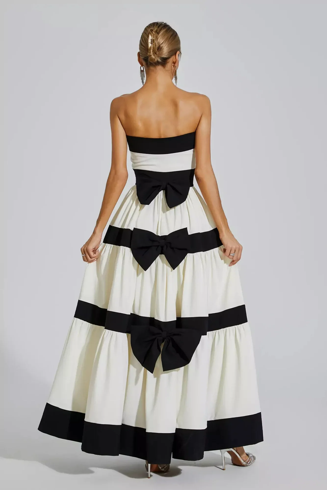 White Strapless Striped Bowknot Maxi Dress