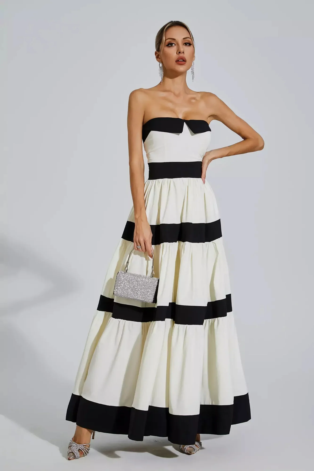 White Strapless Striped Bowknot Maxi Dress