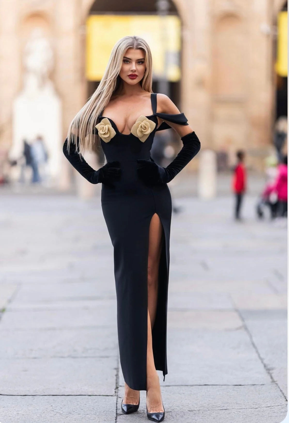 Black Rose Detail Midi Bandage Dress