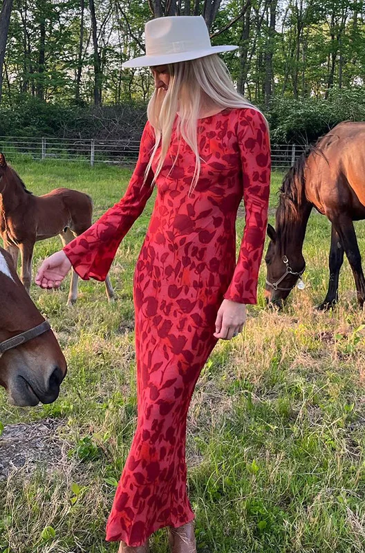 Rose Print Long Sleeve Maxi Dress - Elegant & Comfortable