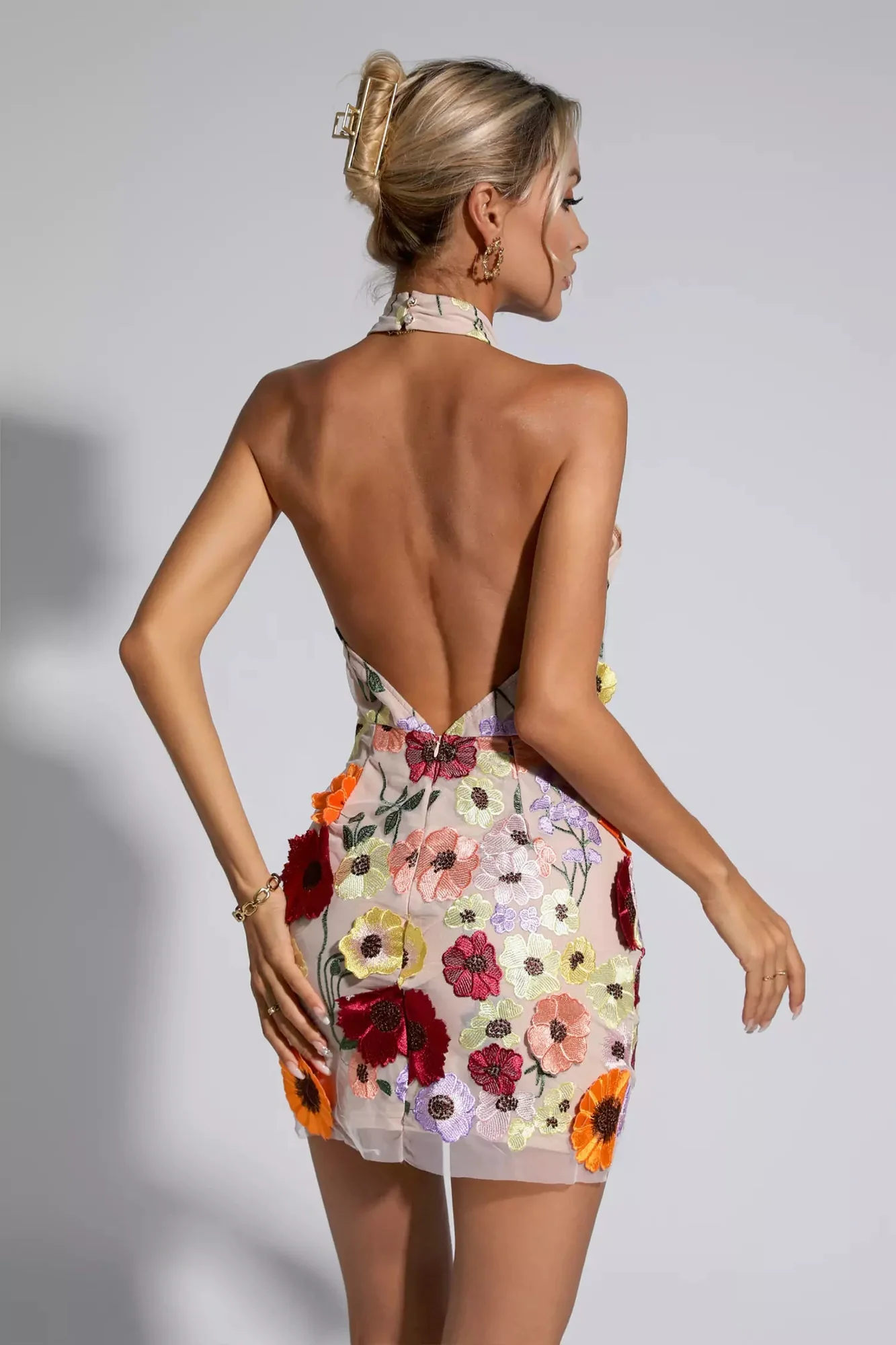 Floral Embroidered Pink Dress - Romantic & Sexy