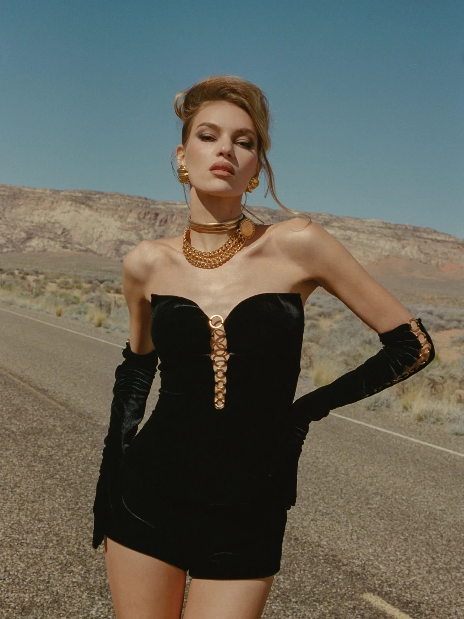 Velvet Two-Piece Ring Set with Metallic Finish