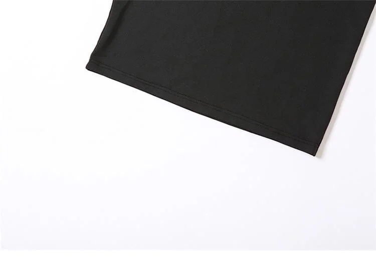 Black Cutout Chain Maxi Dress - Sleek & Modern Style