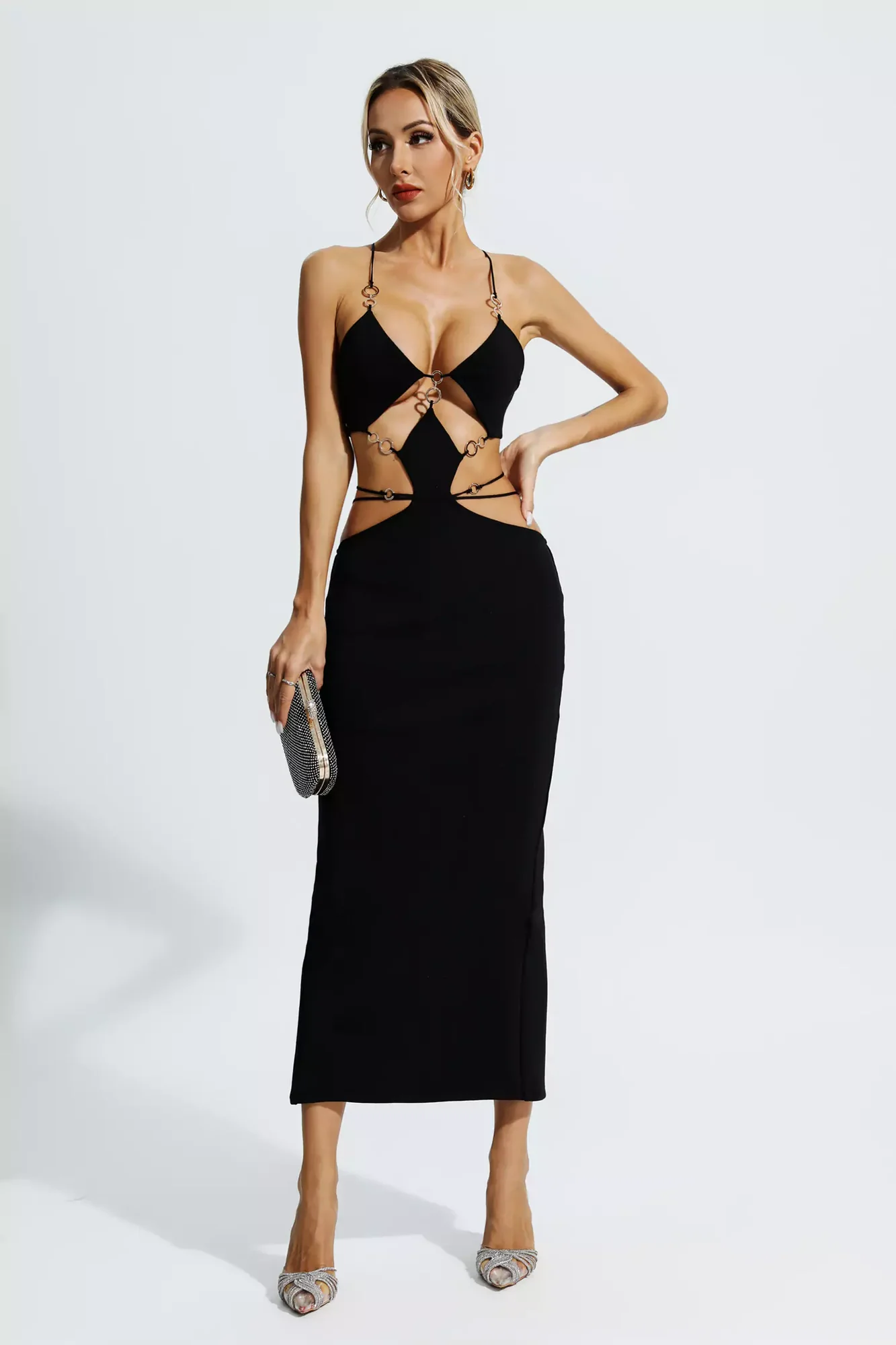 Black Cutout Chain Maxi Dress - Sleek & Modern Style
