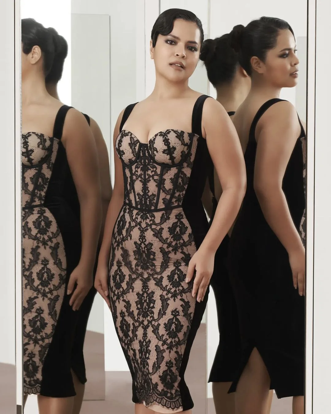 Black Bandage Lace Midi Dress with Elegant Design