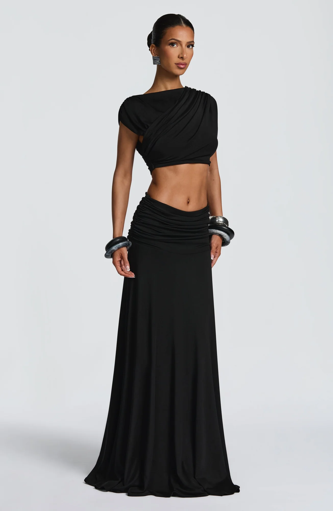 Elegant Black Boat Neck Cropped Top with Cap Sleeves