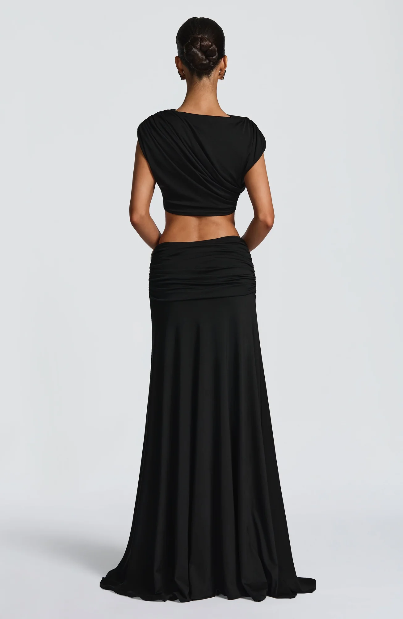 Elegant Black Boat Neck Cropped Top with Cap Sleeves
