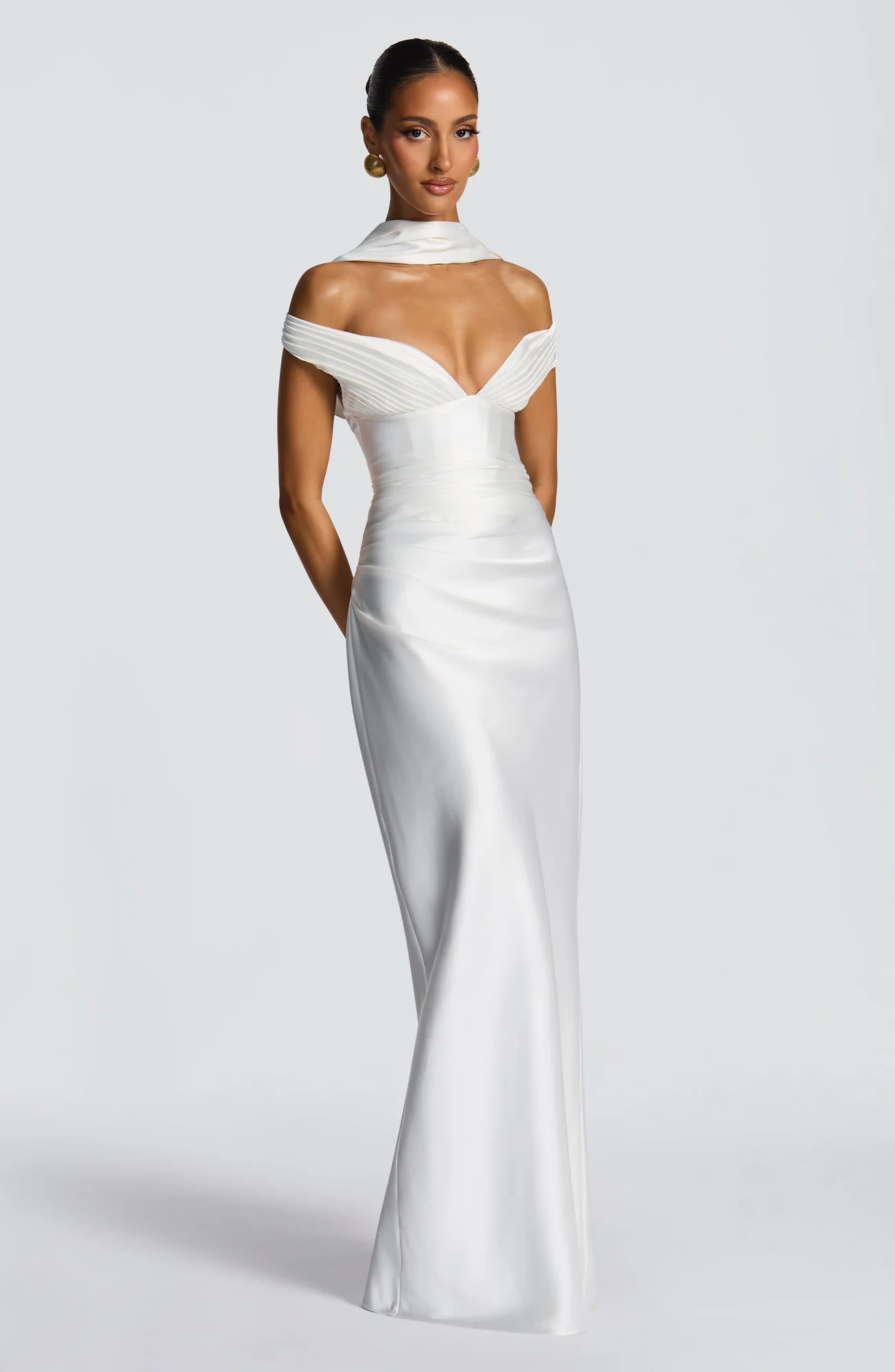 Elegant Ivory Maxi Dress with Plunge Bardot Neckline