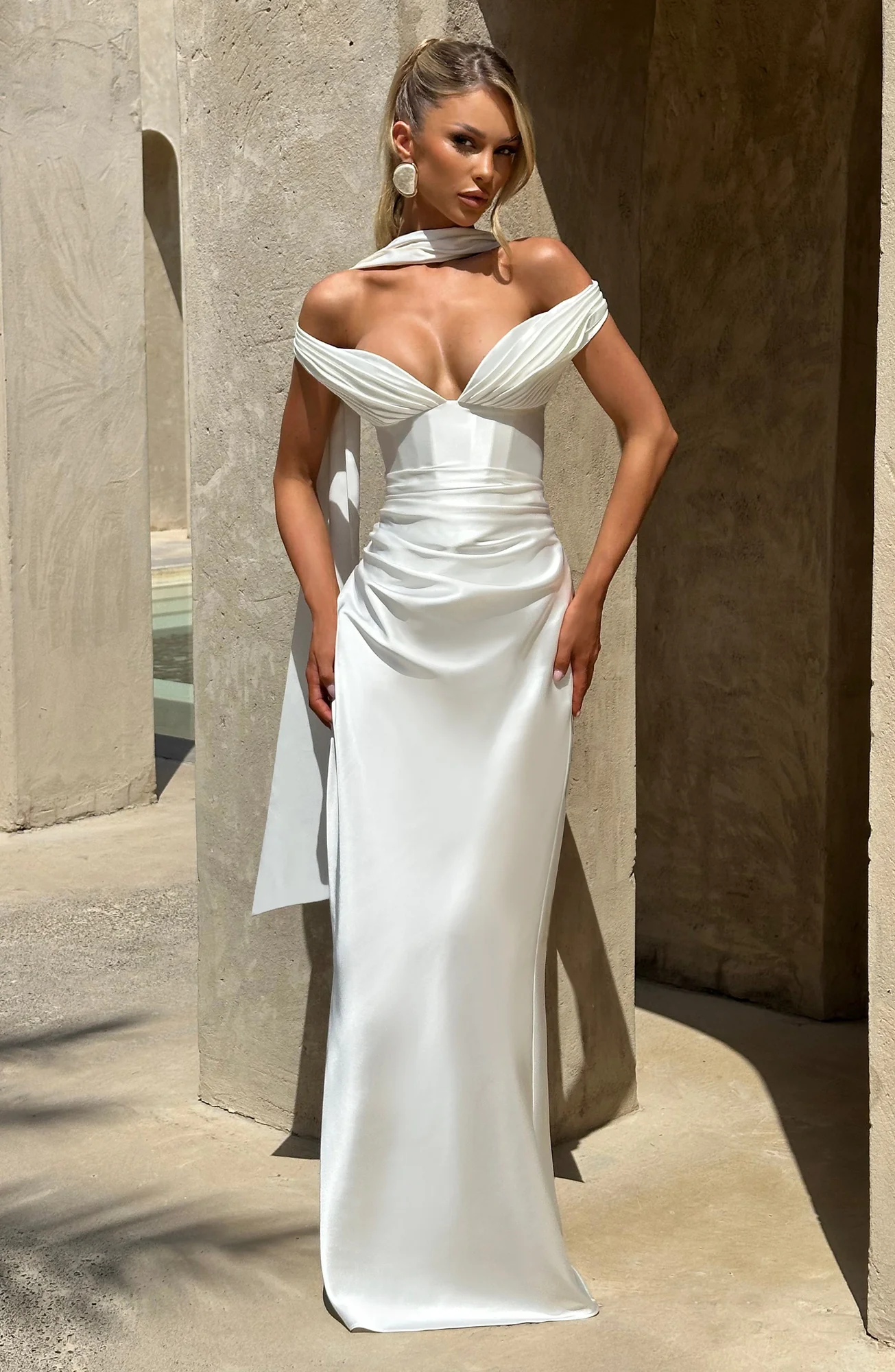 Elegant Ivory Maxi Dress with Plunge Bardot Neckline