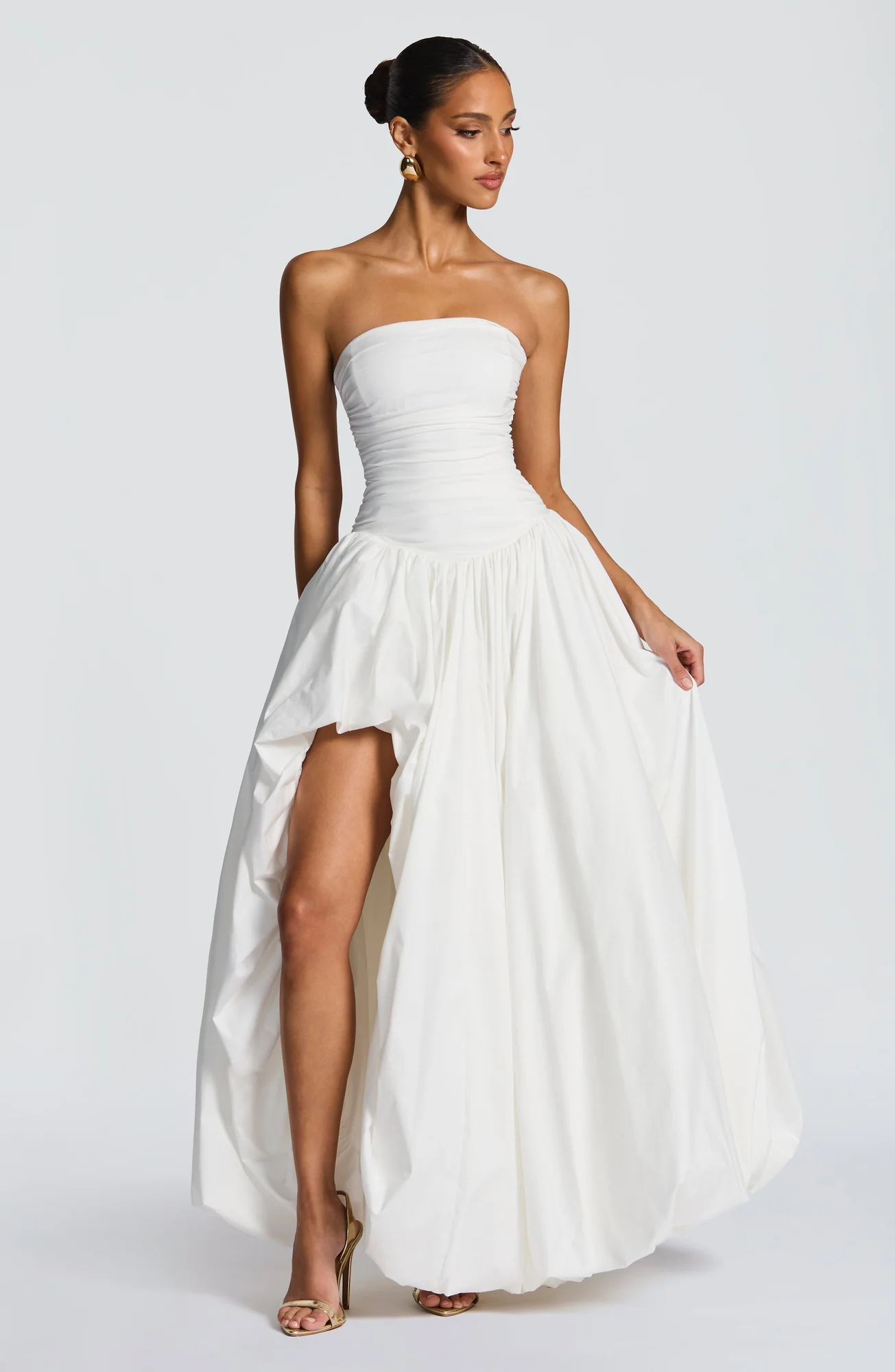 Elegant Ivory Maxi Dress with Lace-Up Back