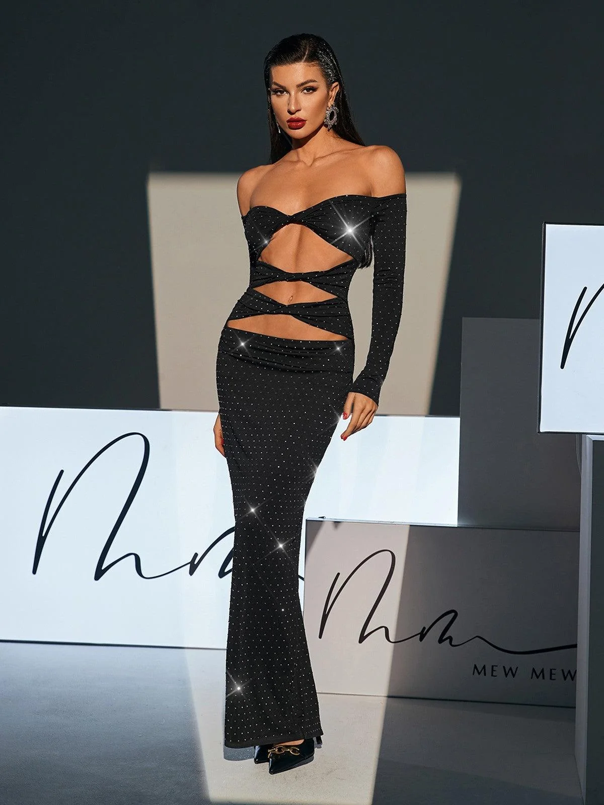 Elegant Rhinestone Off Shoulder Maxi Dress