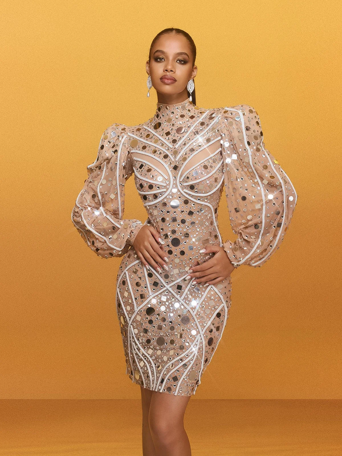 Chic Embellished Mini Dress in Nude for Elegant Evenings