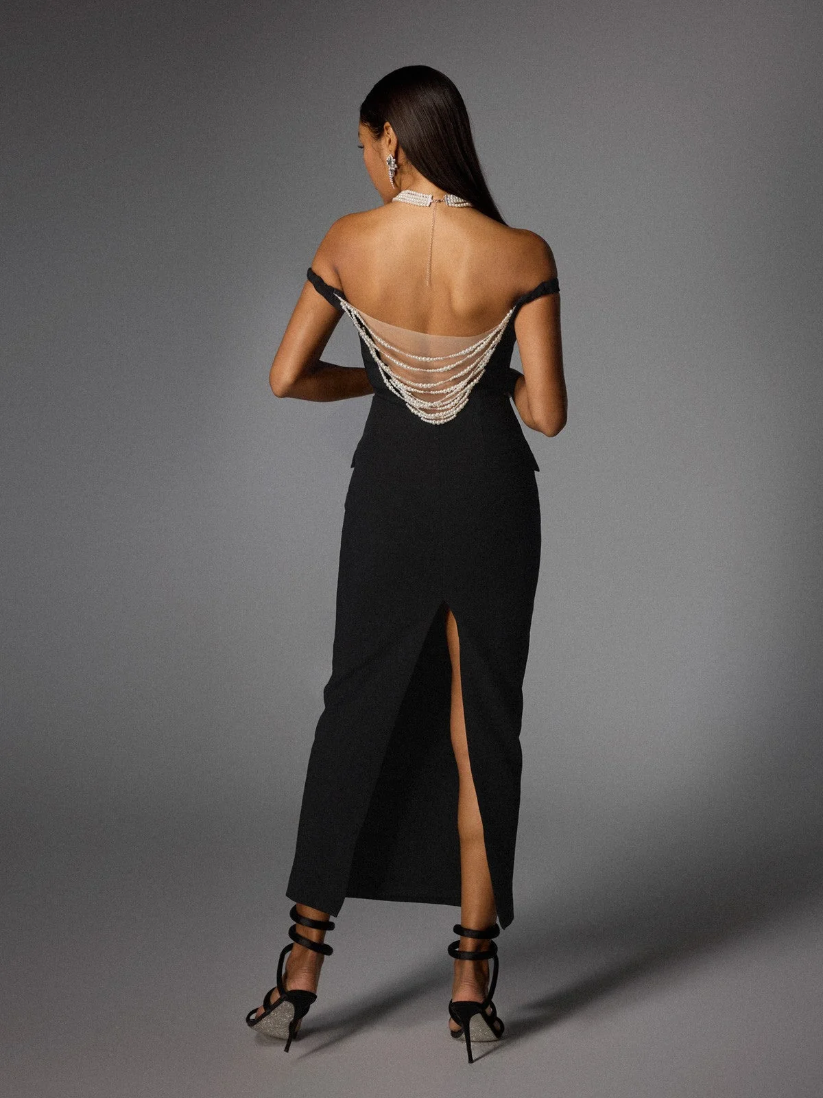 Elegant Pearl Embellished Backless Black Midi Dress