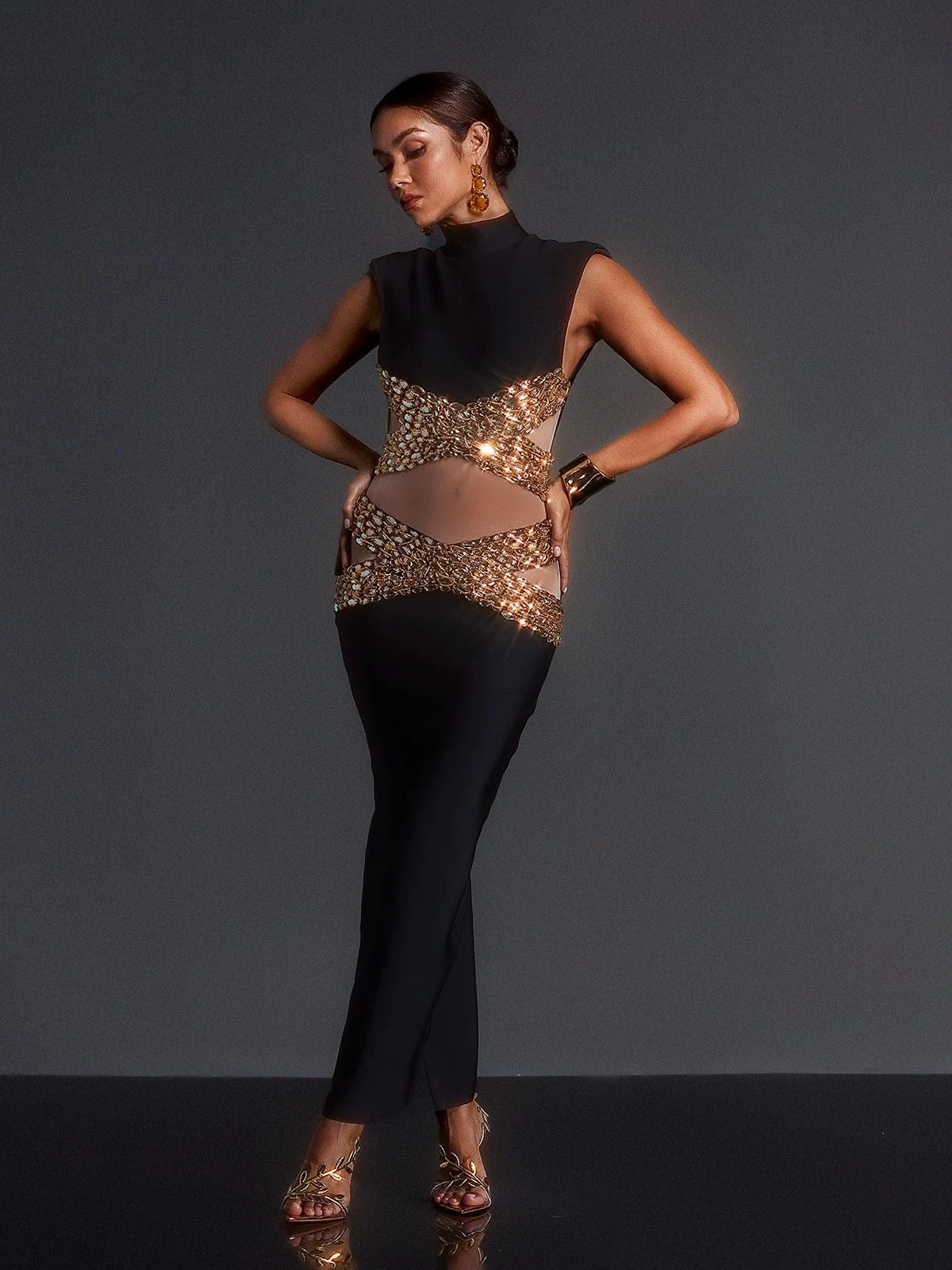 Elegant Black Bandage Maxi Dress with Rhinestone Detailing