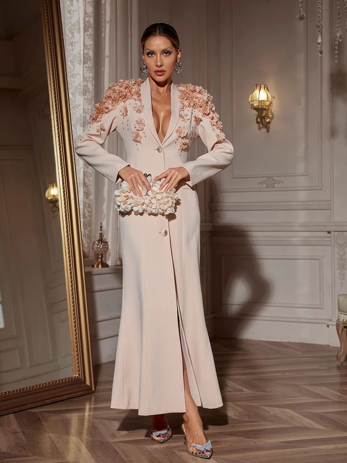 Elegant Floral Maxi Dress with Long Sleeves