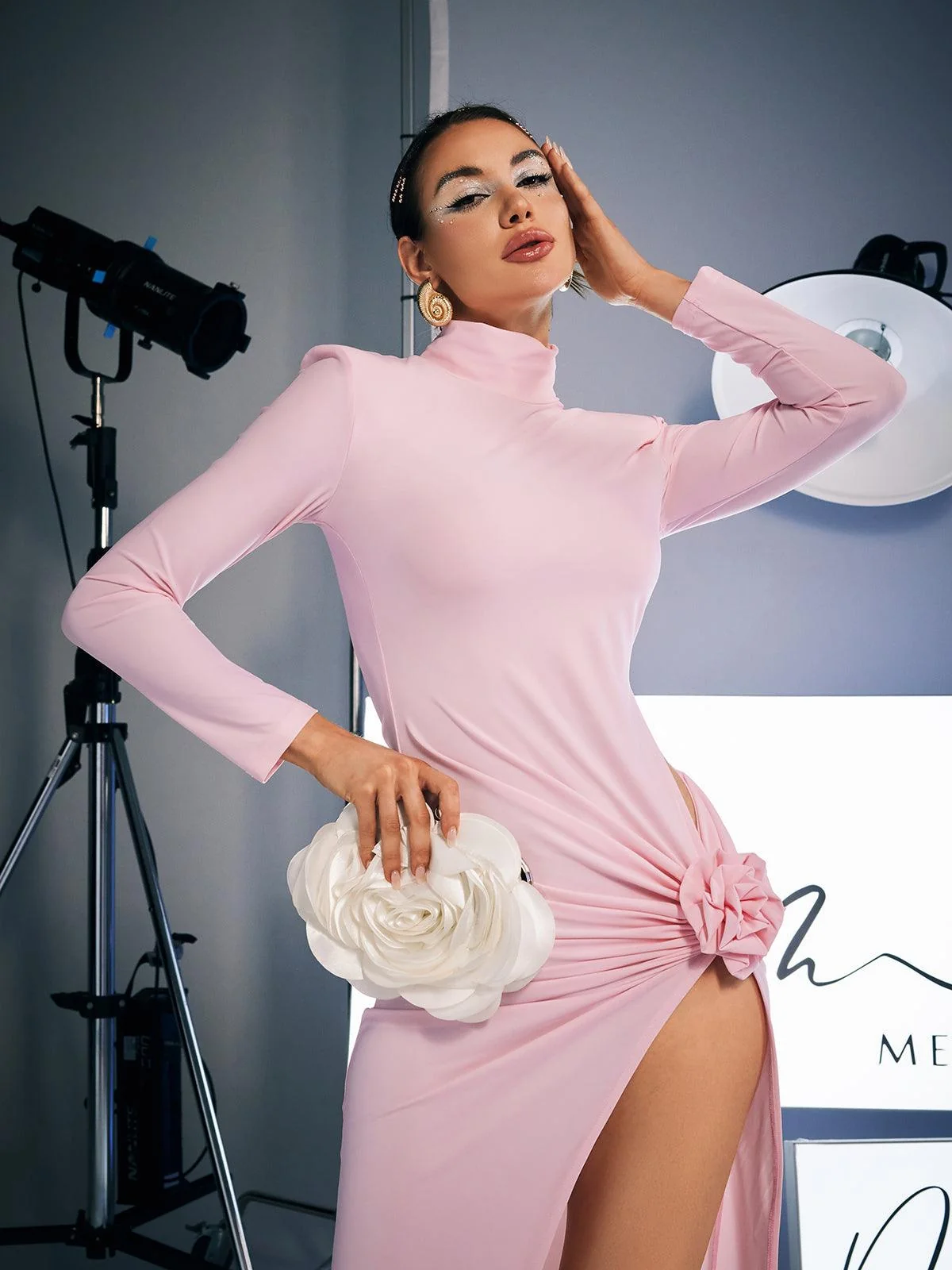 Elegant Pink Floral Long Sleeve Midi Dress