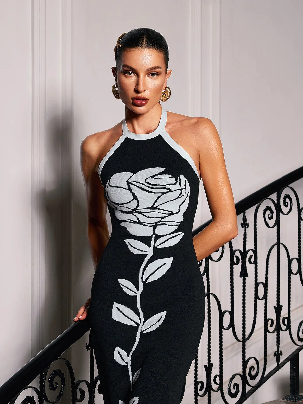 Floral Bandage Midi Dress with Halterneck Design
