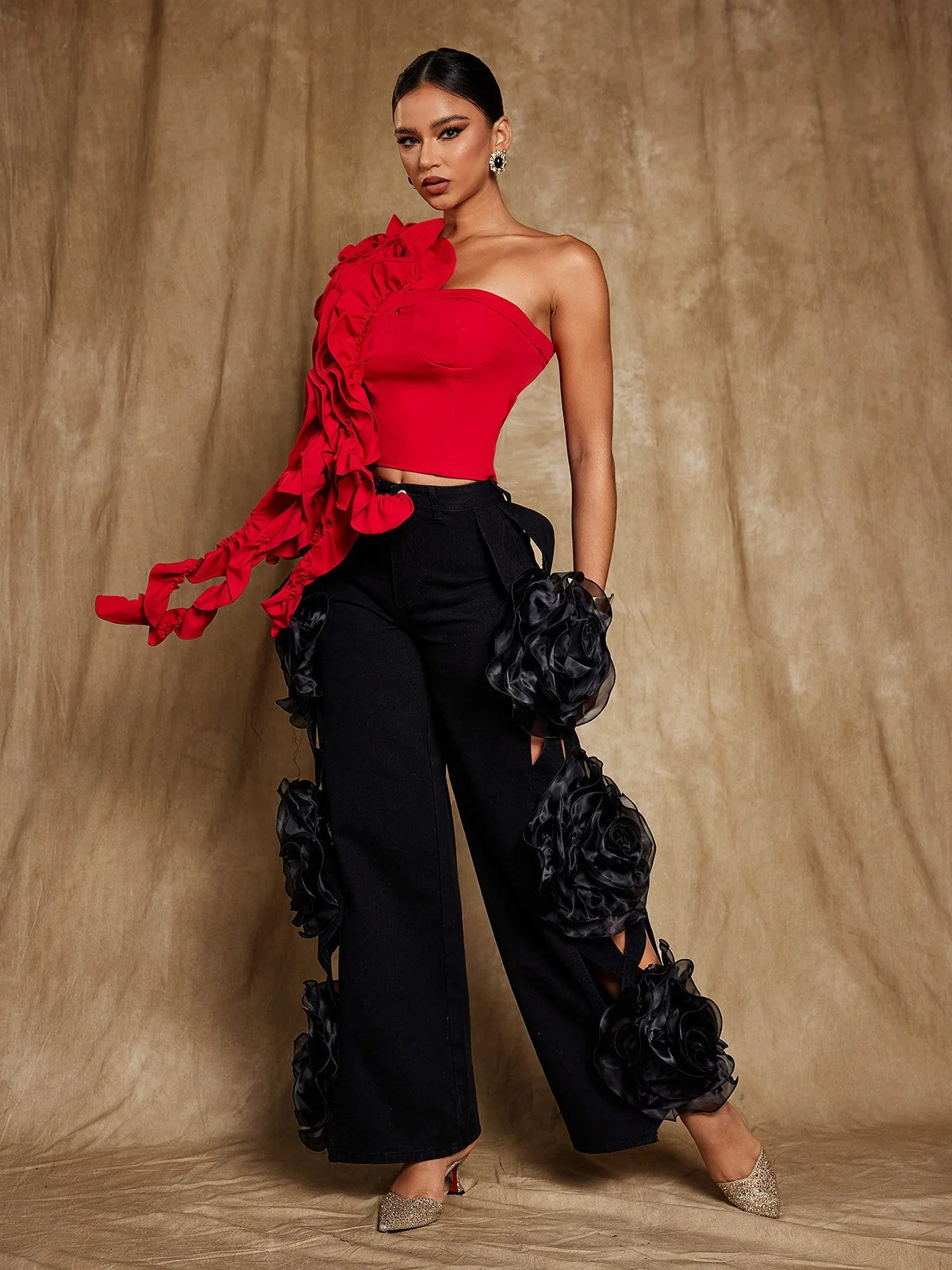 Chic Flower Hollow Womens Jeans - Black