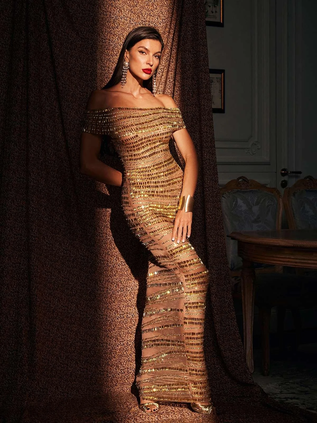 Elegant Rhinestone Mesh Off-Shoulder Maxi Dress