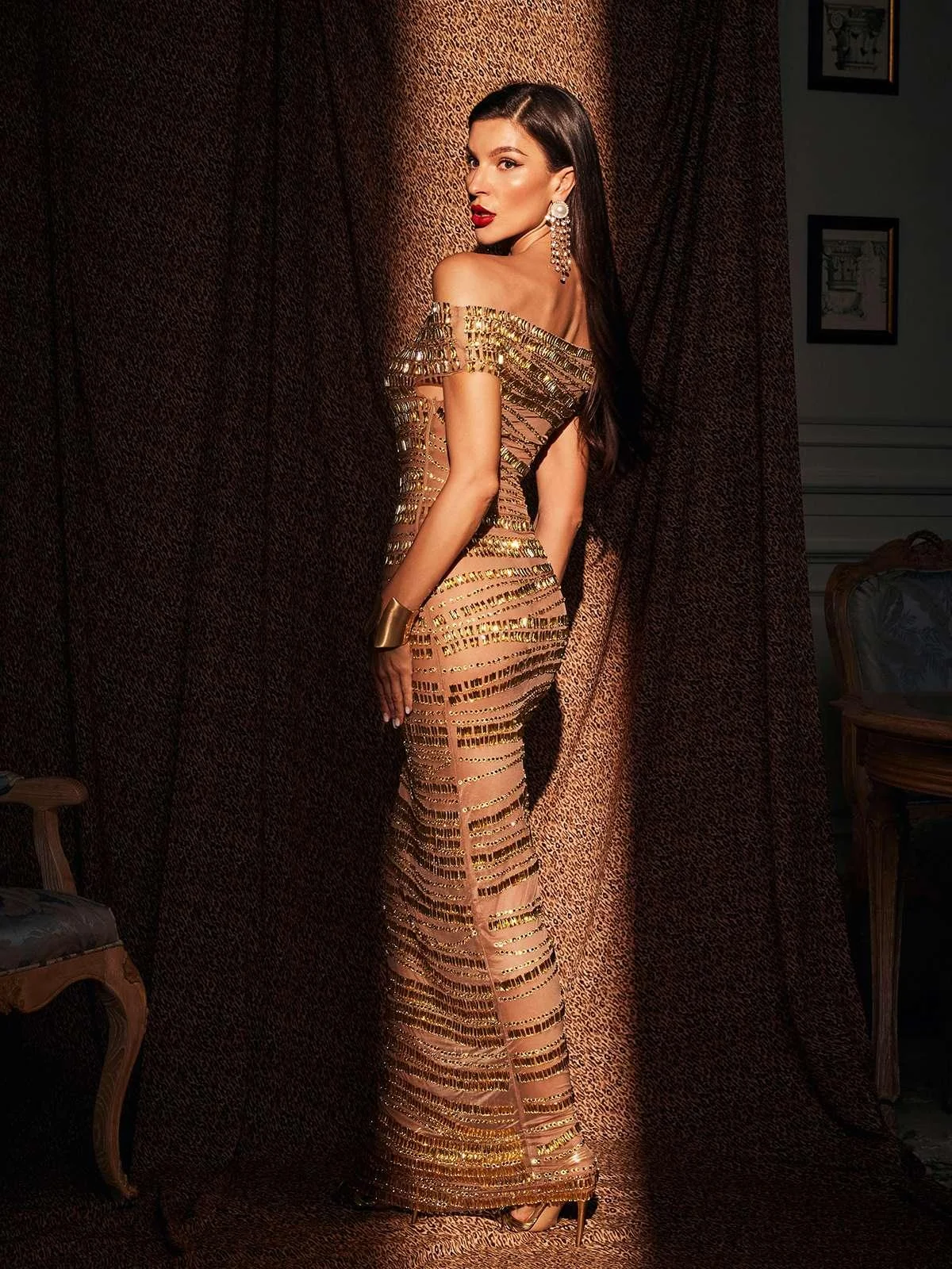 Elegant Rhinestone Mesh Off-Shoulder Maxi Dress