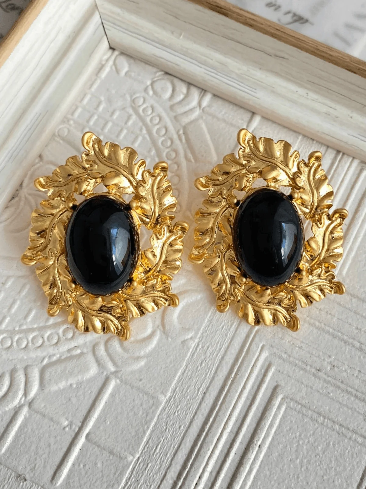 Nature-Inspired Leaf Earrings, Elegant Design