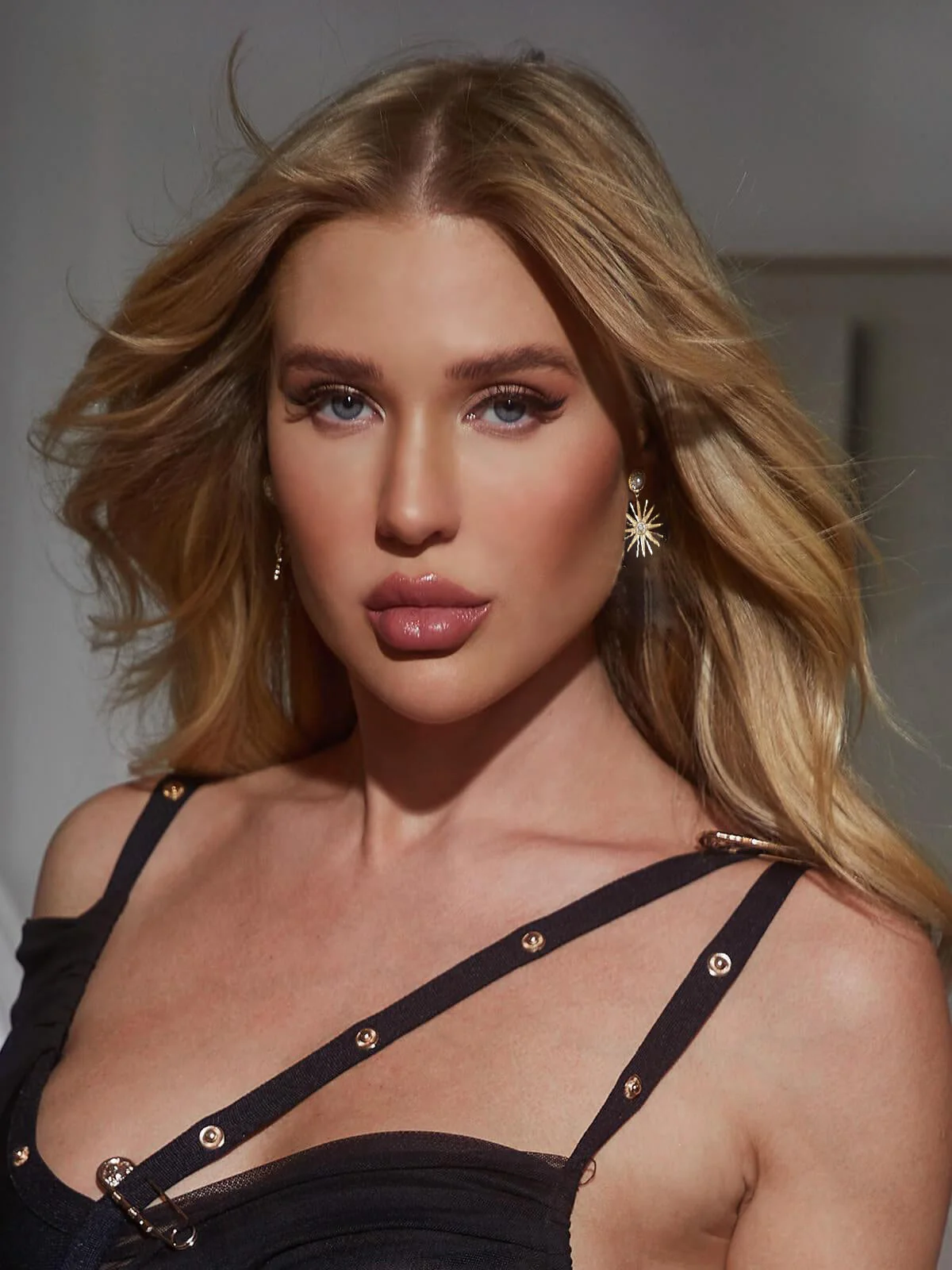 Pearl Sun Earrings - Elegant Asymmetry & Symmetry Styles