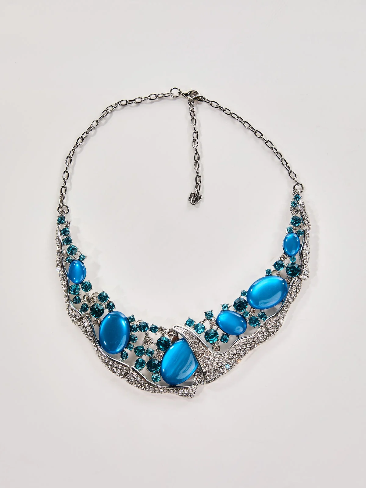 Blue Zircon Stone Necklace - Timeless Sparkling Accessory