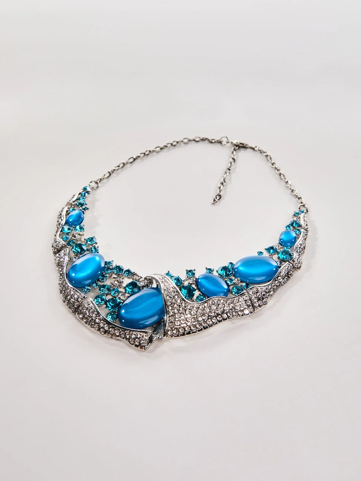 Blue Zircon Stone Necklace - Timeless Sparkling Accessory