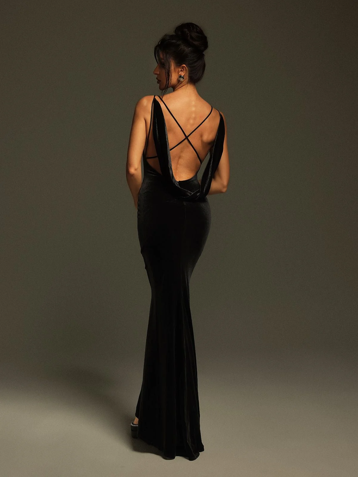 Velvet Flower Plunge Neck Maxi Dress - Elegant Black Cocktail Attire