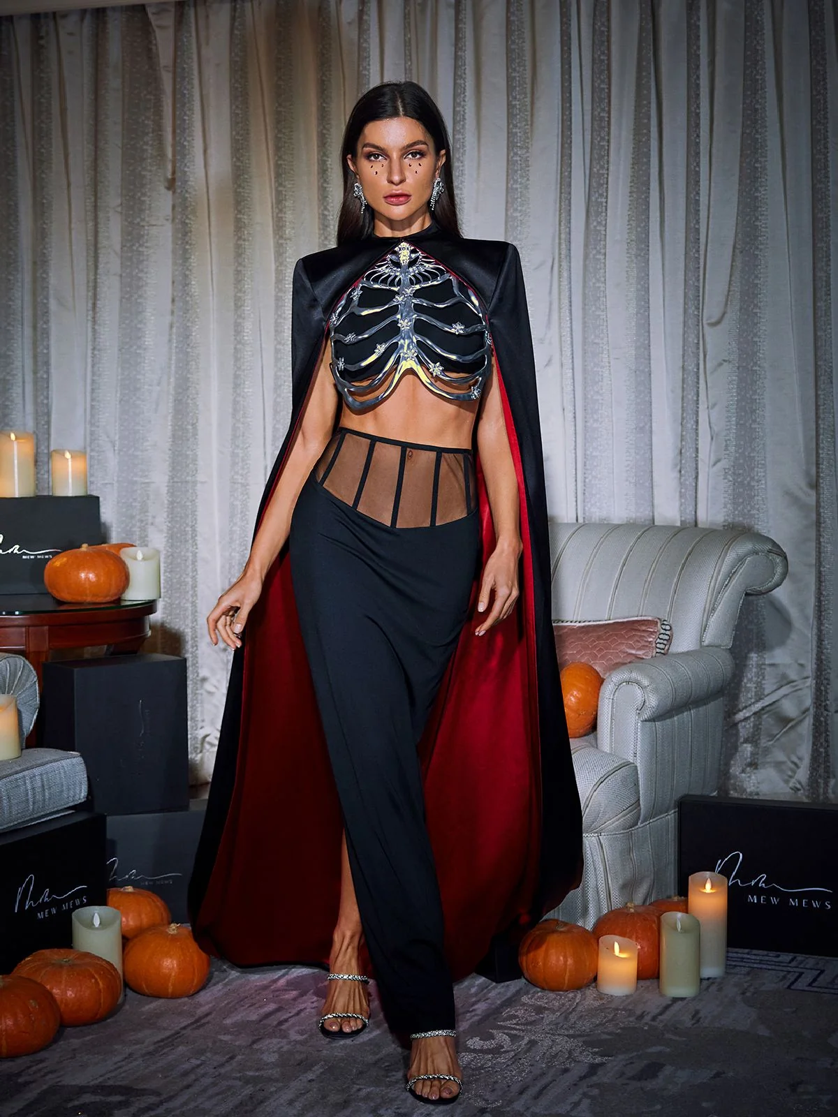 Ivara Hollow Skeleton Top - Black Gothic Stylish Design