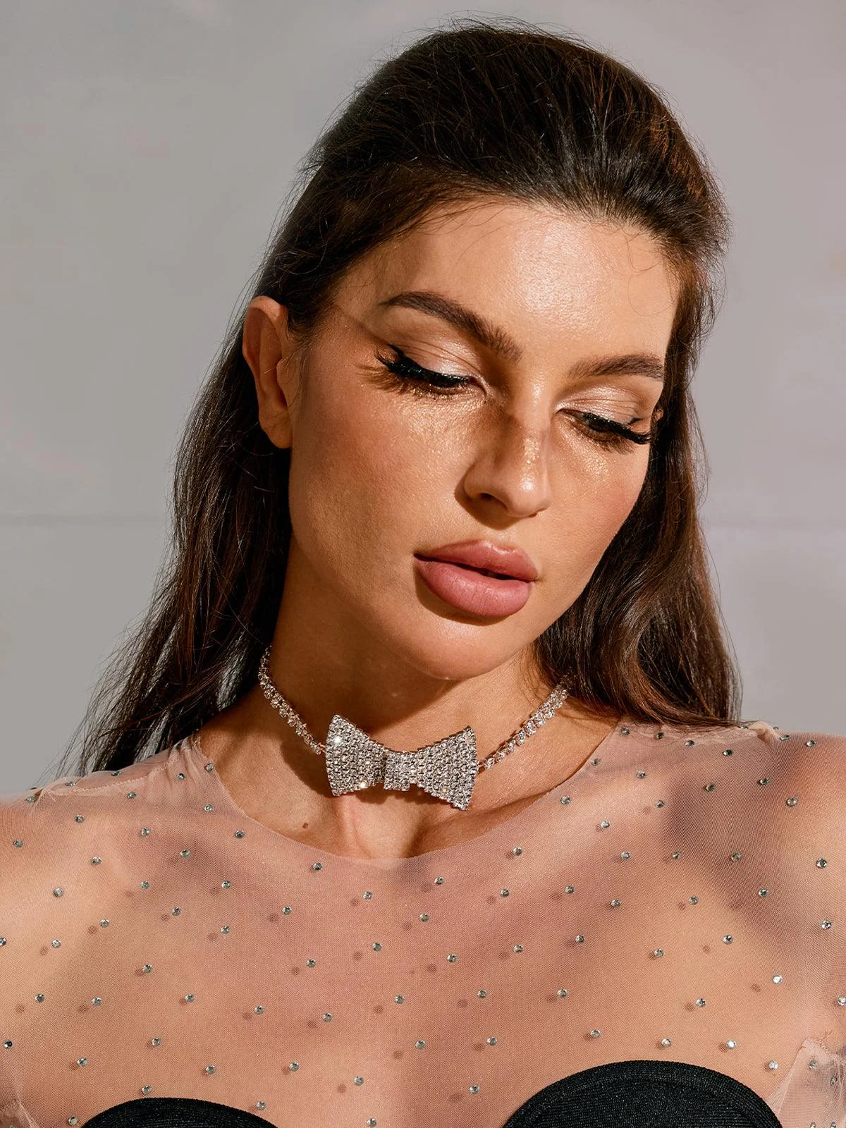 Crystal Bow Choker Necklace - Sparkling Glamour & Sophistication