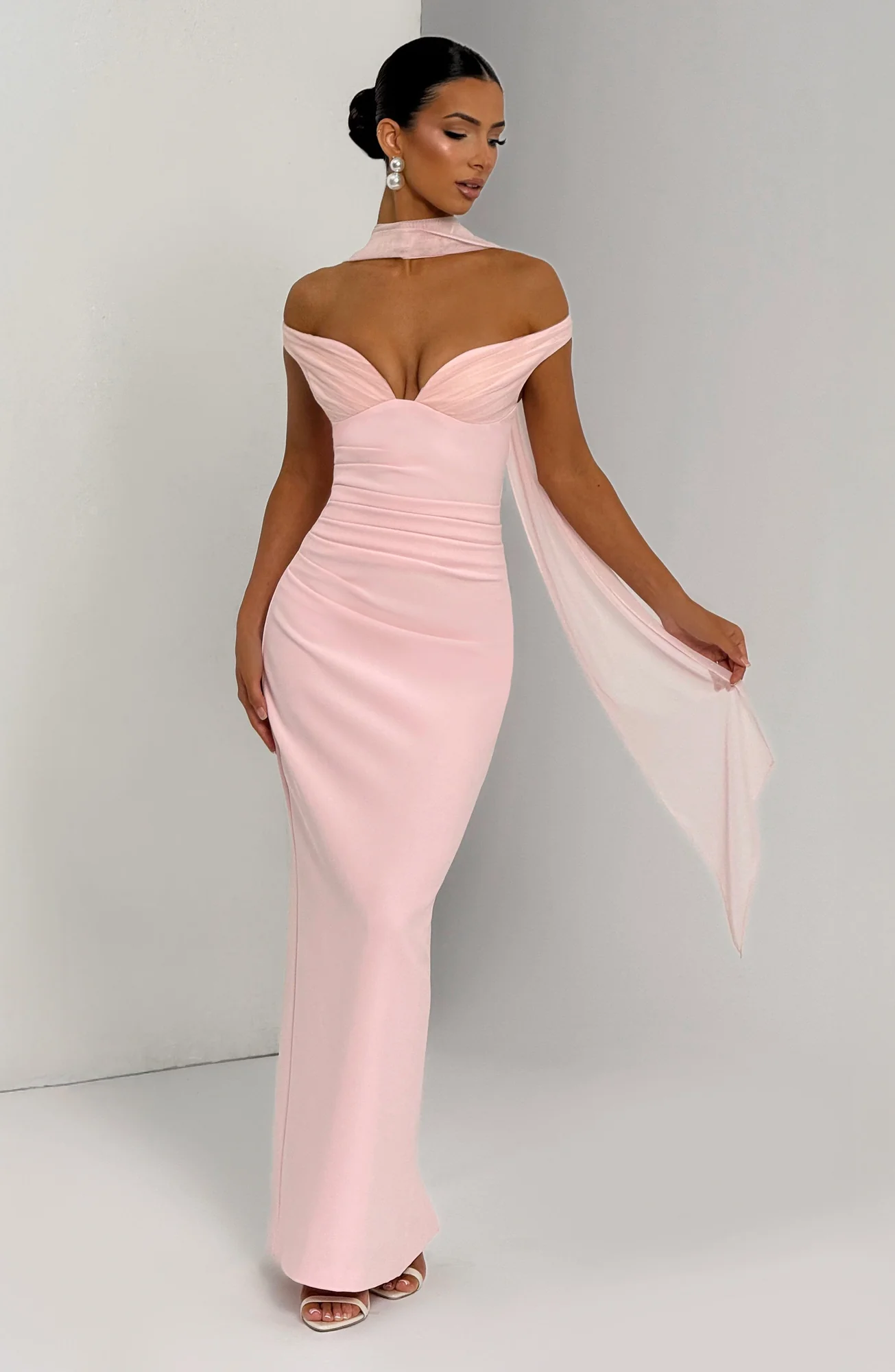 Elegant Blush Maxi Dress - Perfect for Bridesmaids and Formal Events