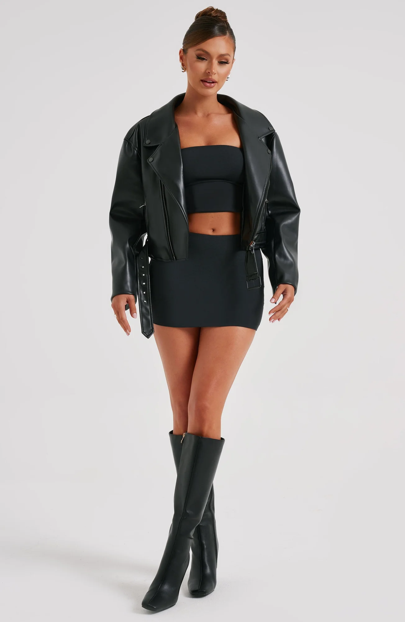 Black Cropped Jacket with Classic Collar - Premium Boxy Fit