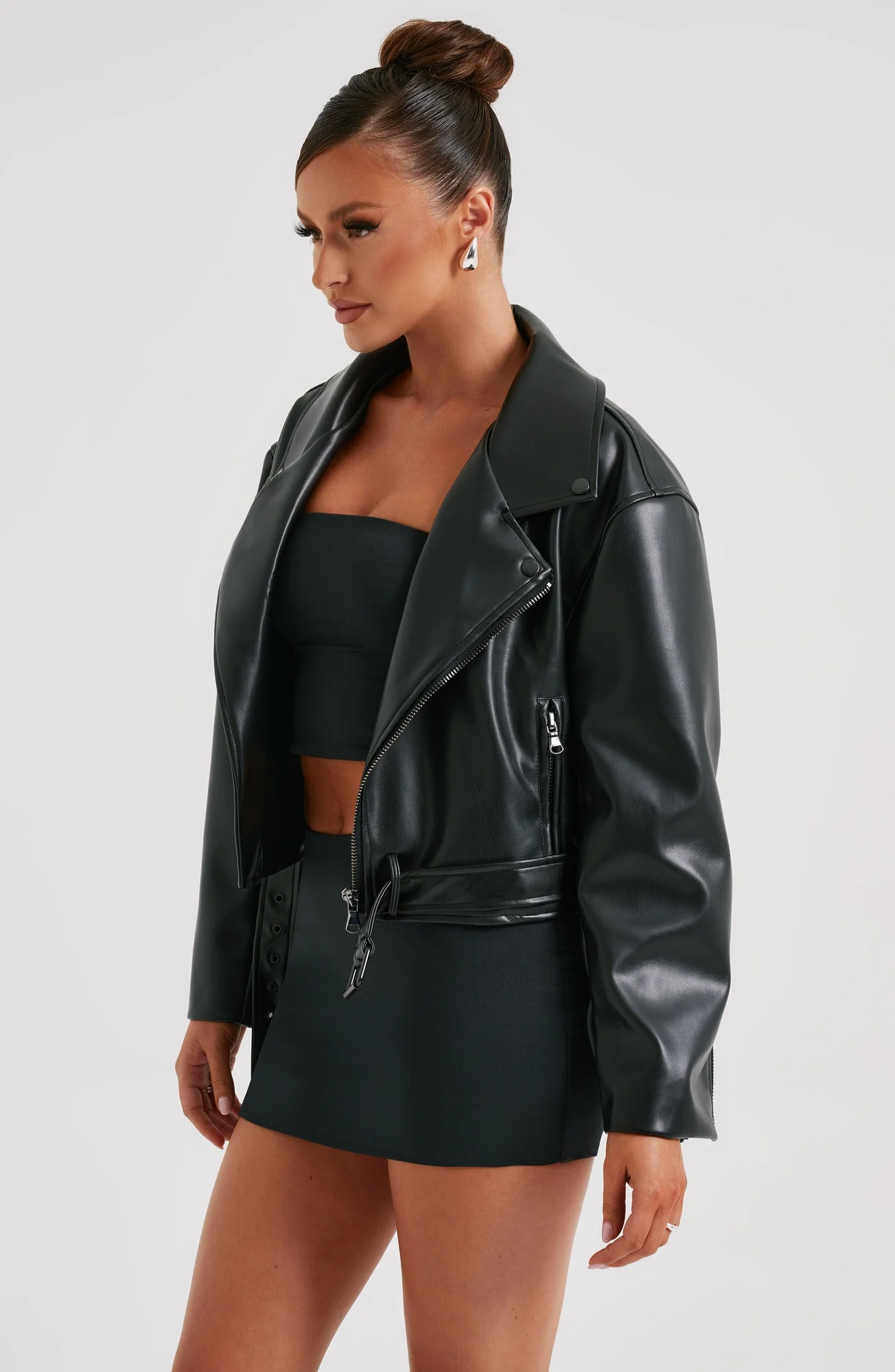 Black Cropped Jacket with Classic Collar - Premium Boxy Fit