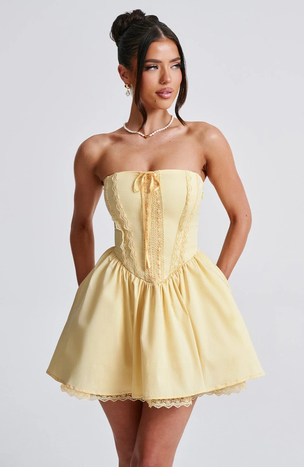 Chic Lemon Mini Dress with Tulle Skirt