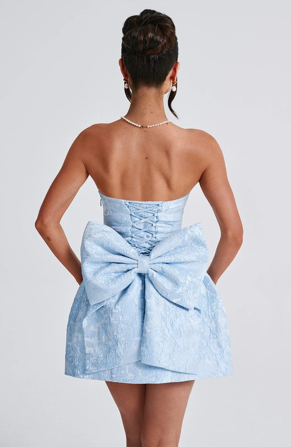 Blue Floral Jacquard Mini Dress with Detachable Bow - Strapless Style