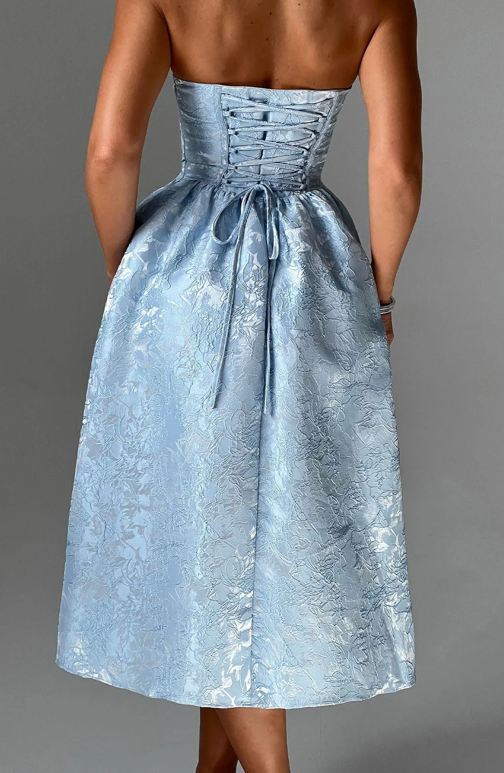 Blue Floral Jacquard Midi Dress for Elegant Events
