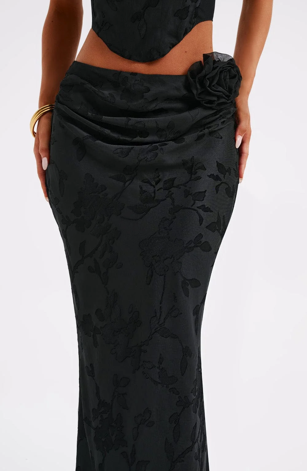 Black Floral Chiffon Maxi Skirt - Elegant Style for Women