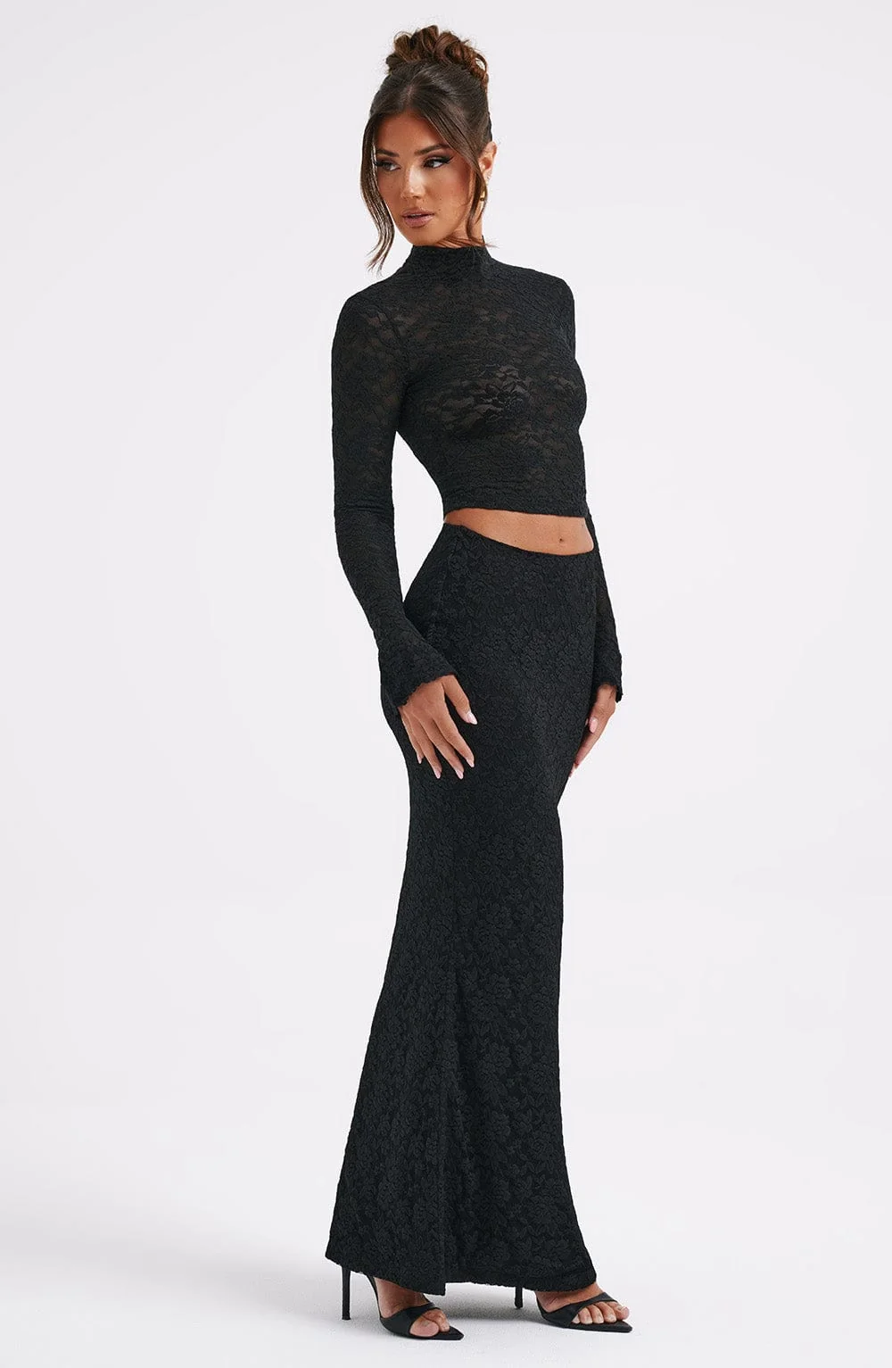 Black Lace Maxi Skirt - Sensual Bodycon Fit for Dramatic Evening Wear