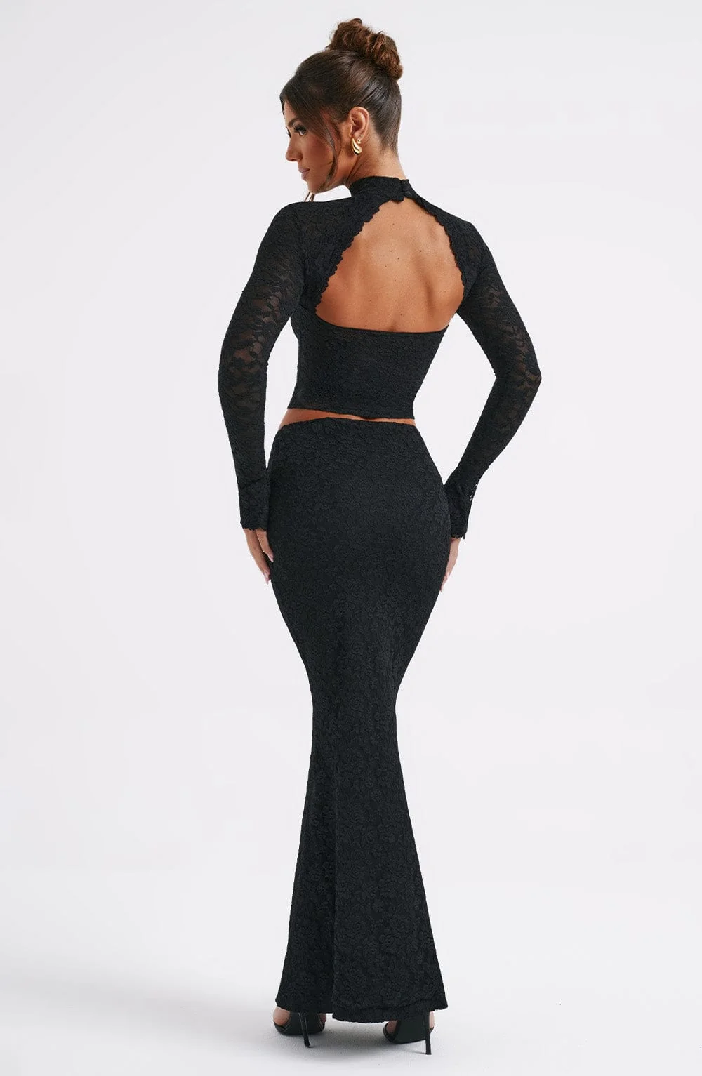 Black Lace Maxi Skirt - Sensual Bodycon Fit for Dramatic Evening Wear