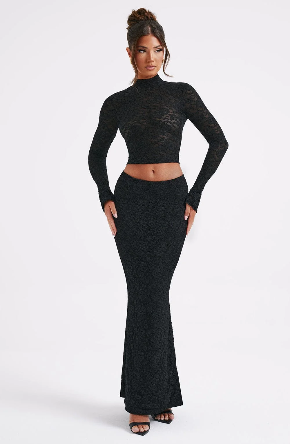 Black Lace Maxi Skirt - Sensual Bodycon Fit for Dramatic Evening Wear