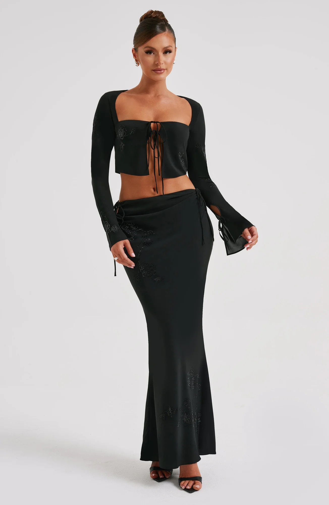 Flowy Black Georgette Satin Maxi Skirt - Elegant Style