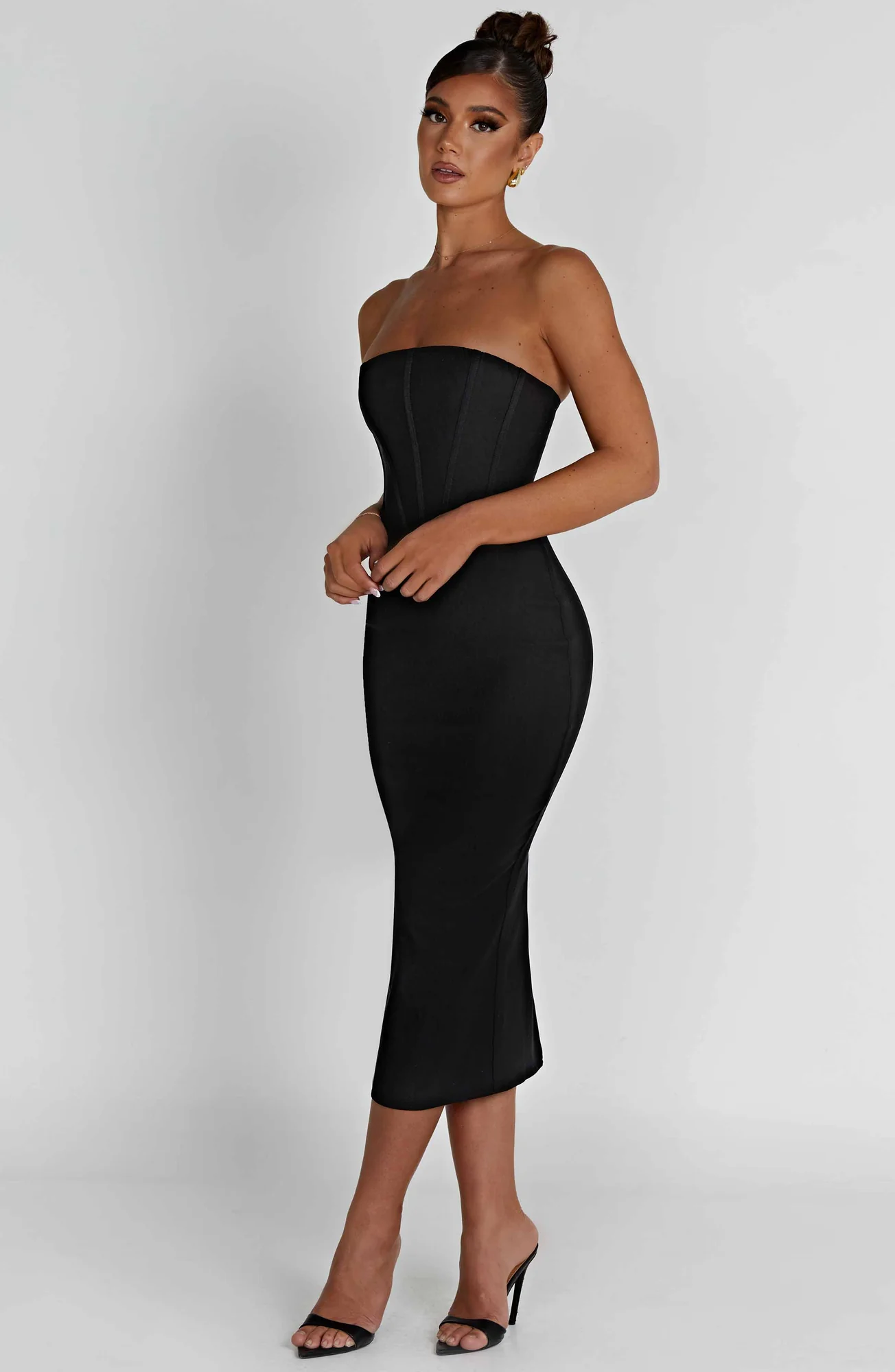 Black Strapless Corset Midi Dress with Waist Cinching - Elegant Style