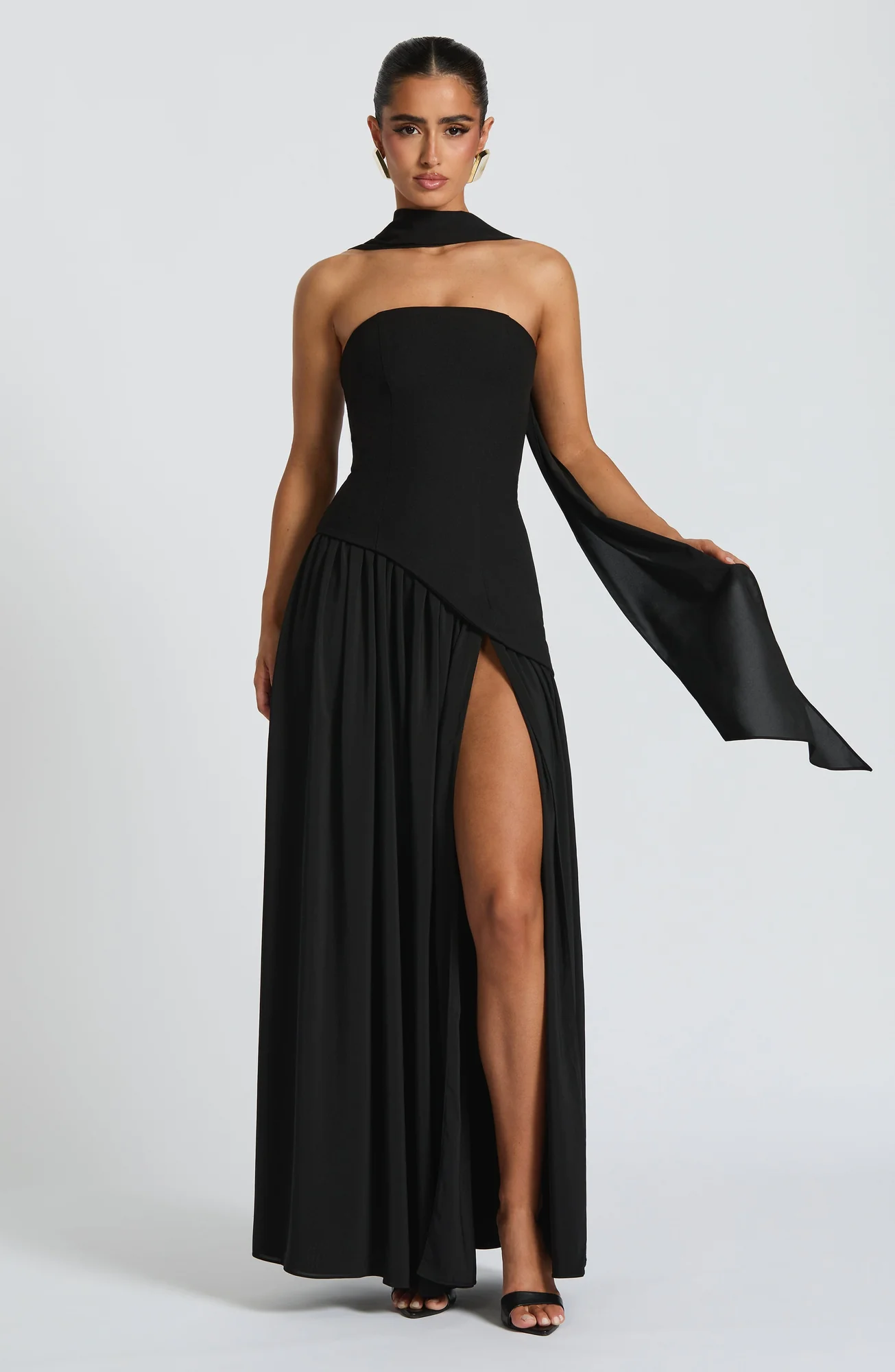 Sophisticated Black Maxi Dress with Lace-Up Back
