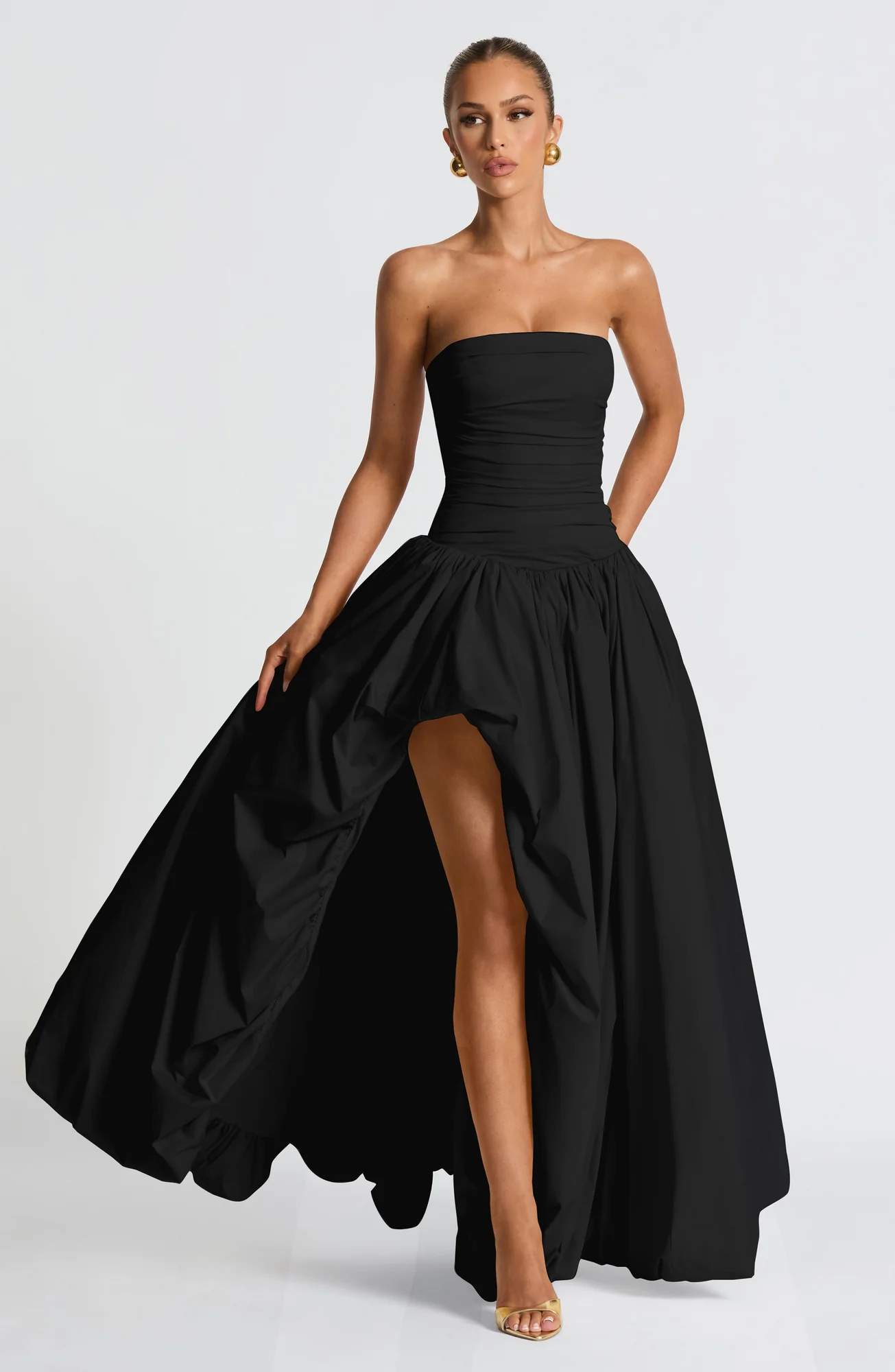 Elegant Black Maxi Dress with Lace-Up Back