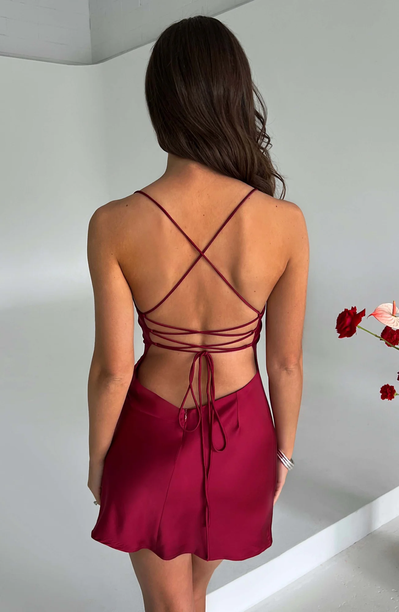 Luxury Wine Satin Mini Dress with Twist Skirt and Thigh Split